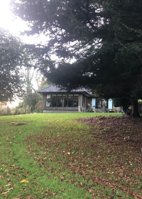 Springwood - Royal Hillsborough Villa Eksteriør billede